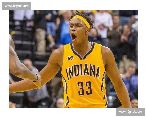 老鹰 4 年 6200 万锁定亚历山大 - 沃克 活塞 2 年 2900 万签下勒韦尔